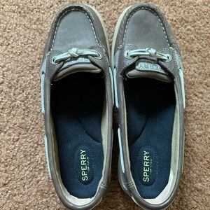Women’s sperry loafers
